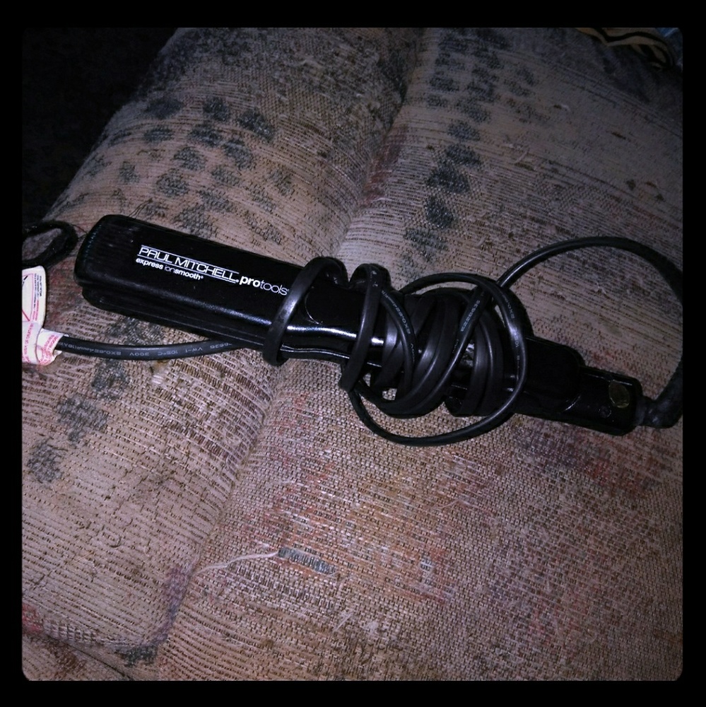 Paul Mitchell protools smooth straightner
